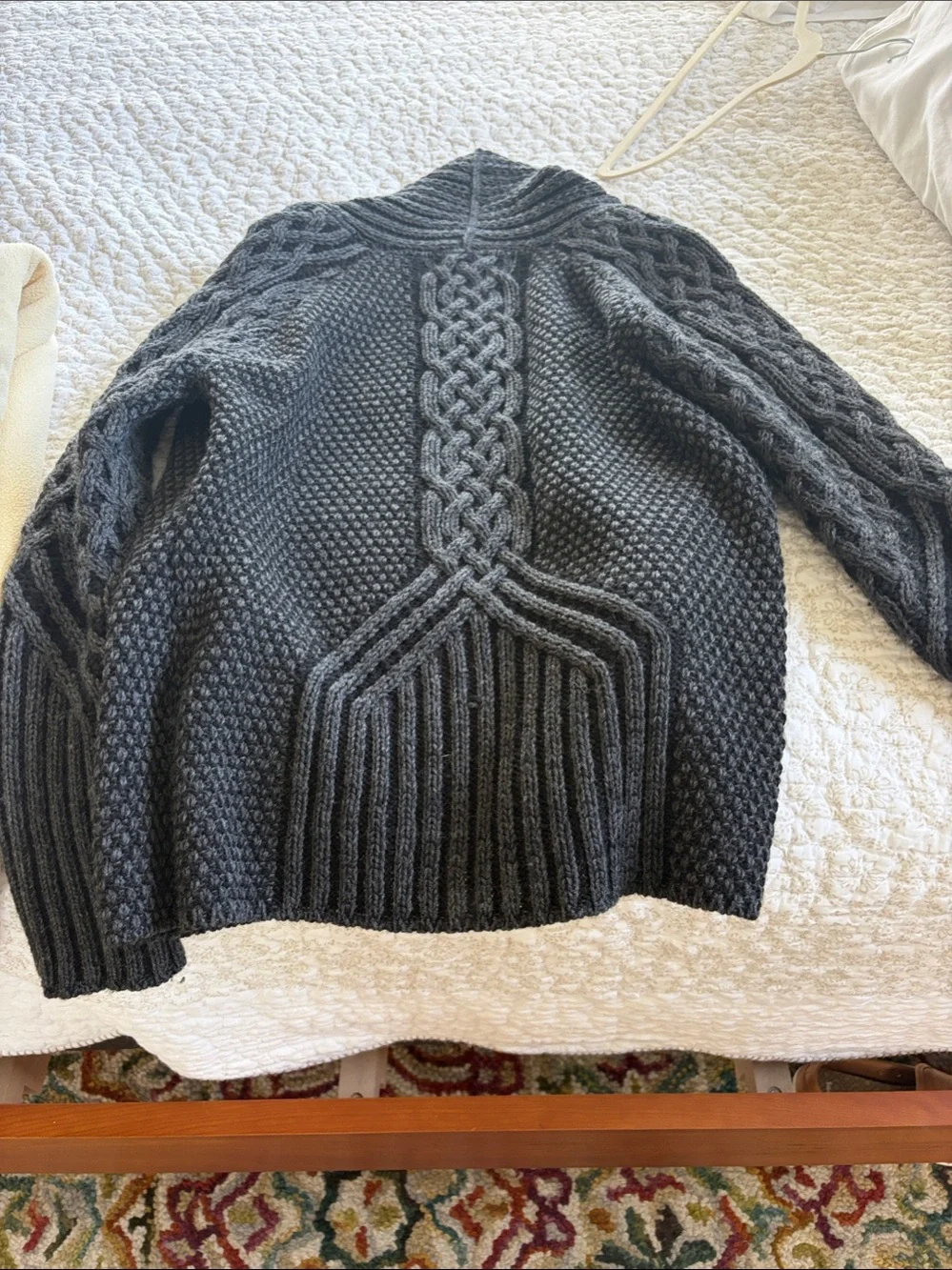 N/A cozy black